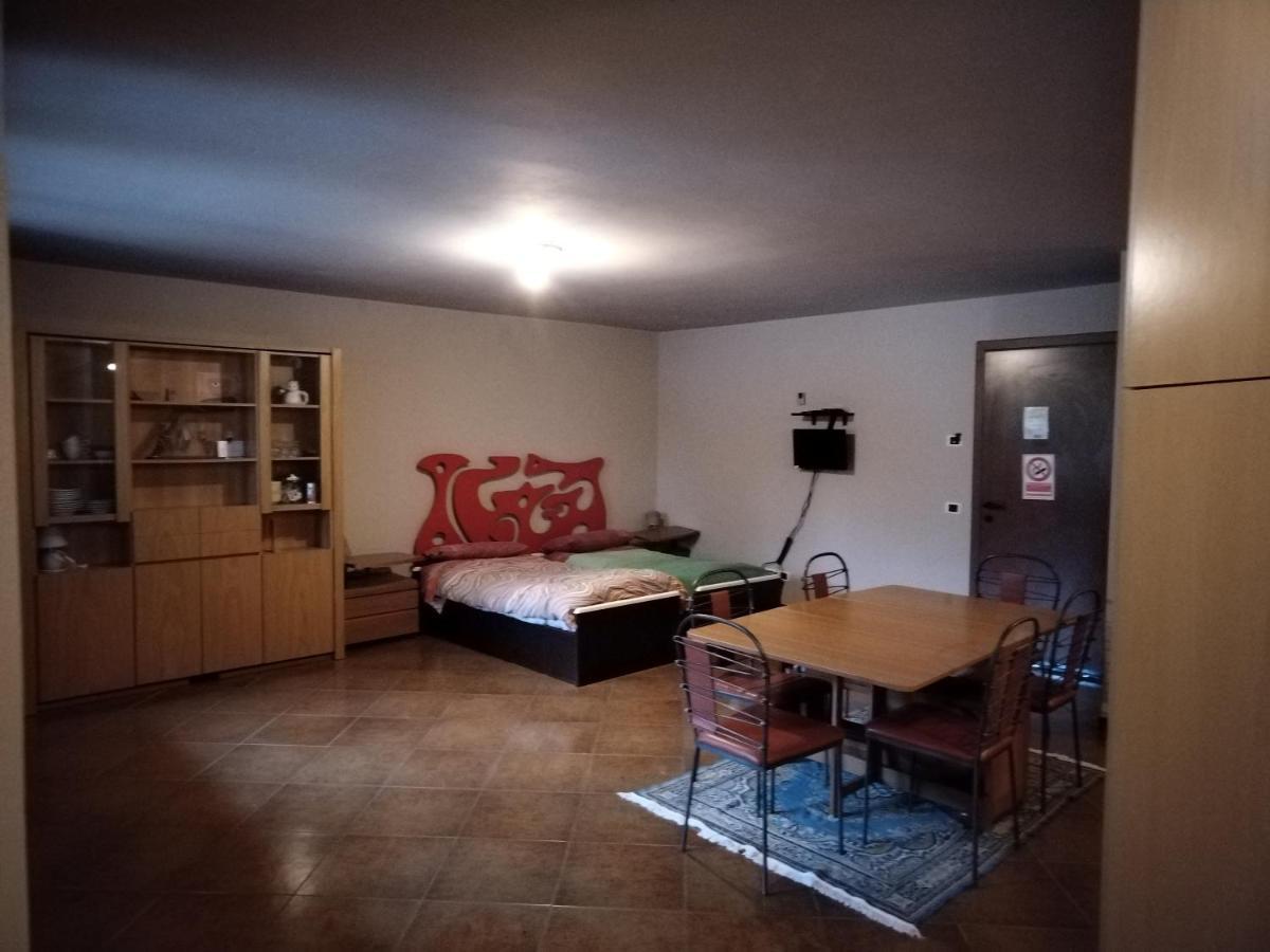 Bed & Breakfast Viadelgolf41 Carimate Екстер'єр фото